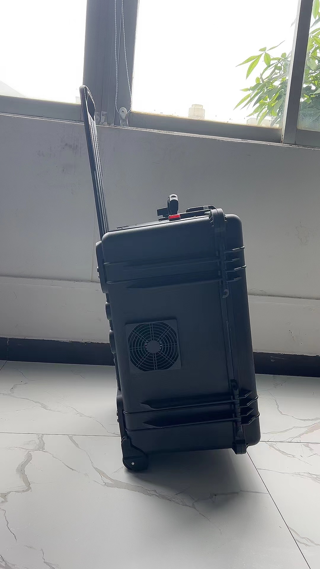 昭化手拉箱型移动通信干扰器